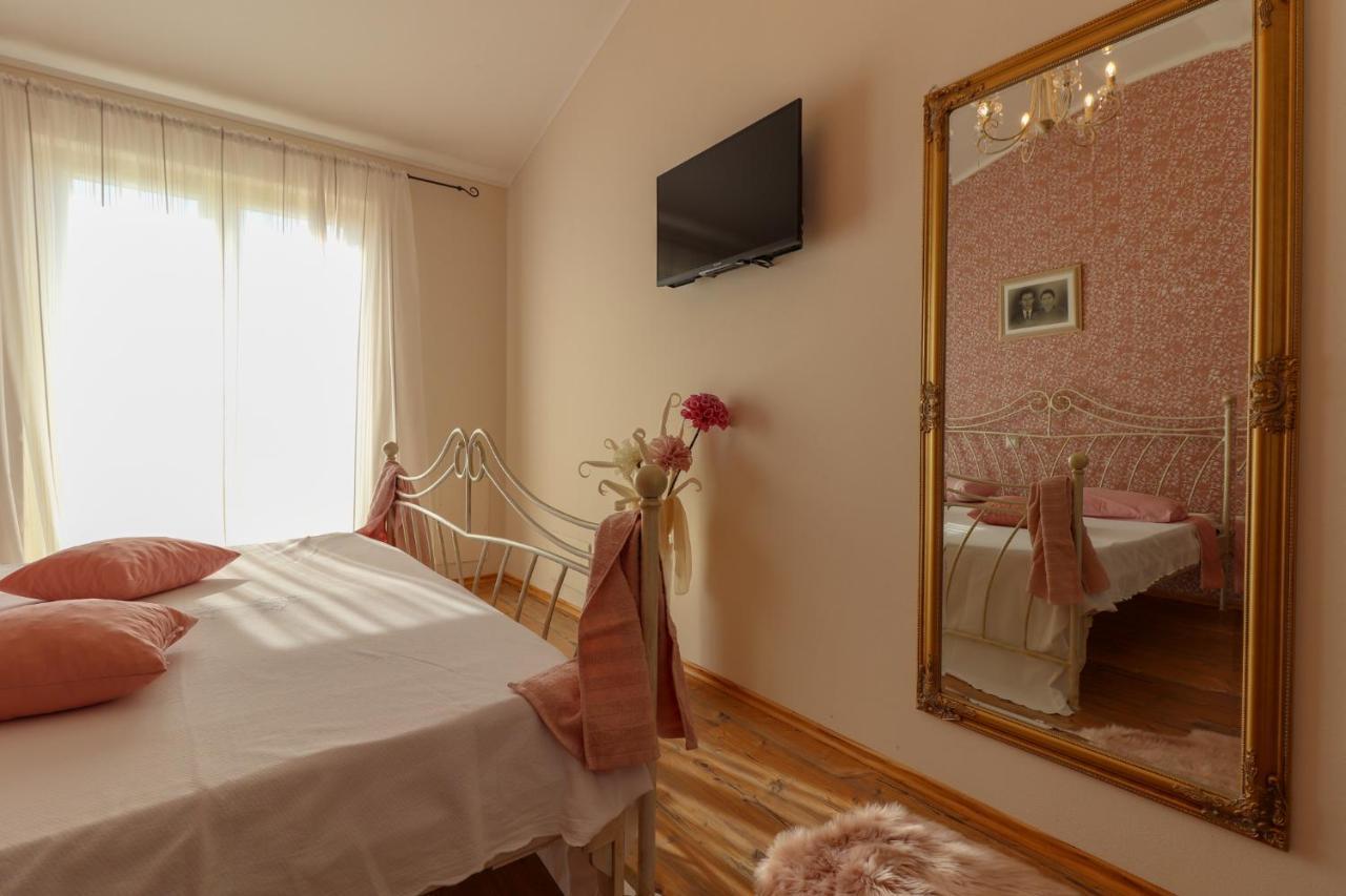 Villa Nona Marija Sveti Lovrec Pazenaticki Luaran gambar