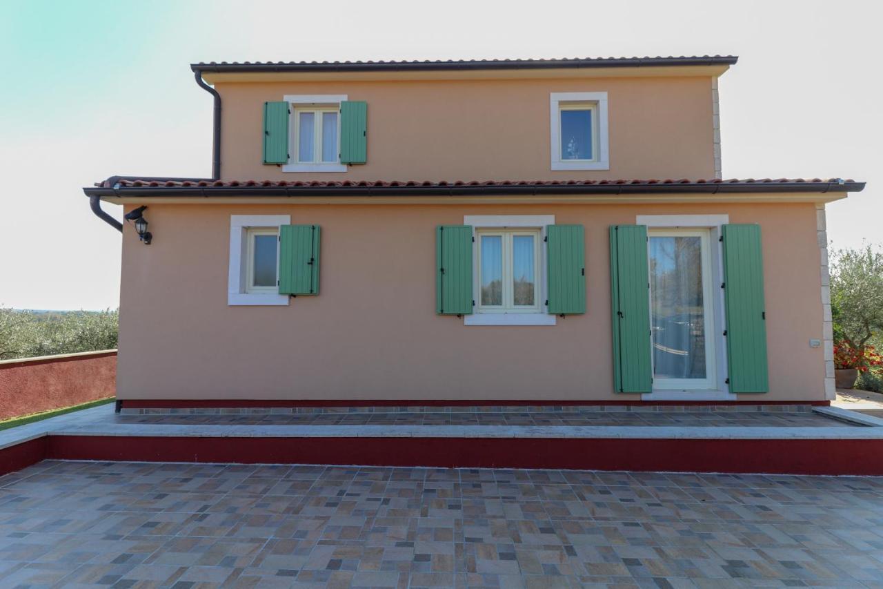 Villa Nona Marija Sveti Lovrec Pazenaticki Luaran gambar