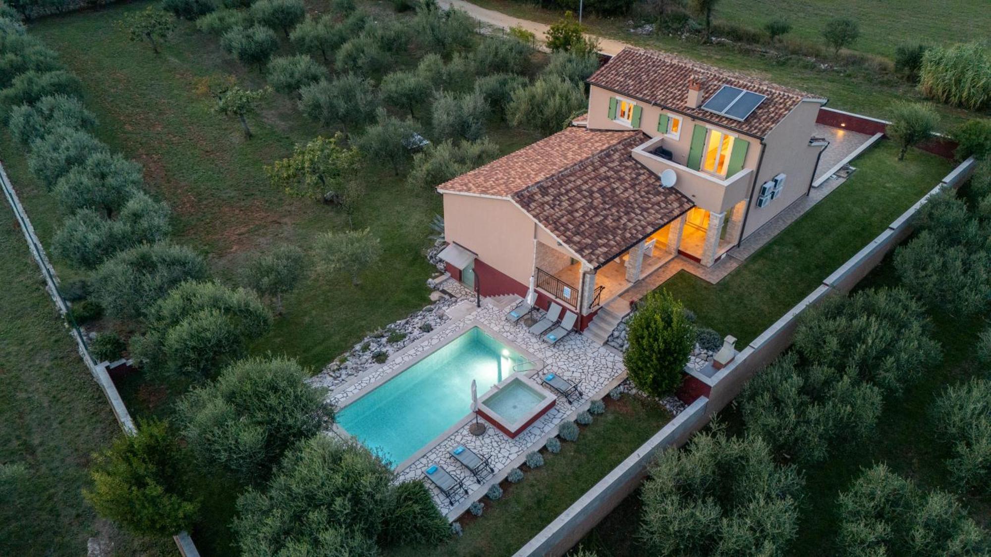 Villa Nona Marija Sveti Lovrec Pazenaticki Luaran gambar